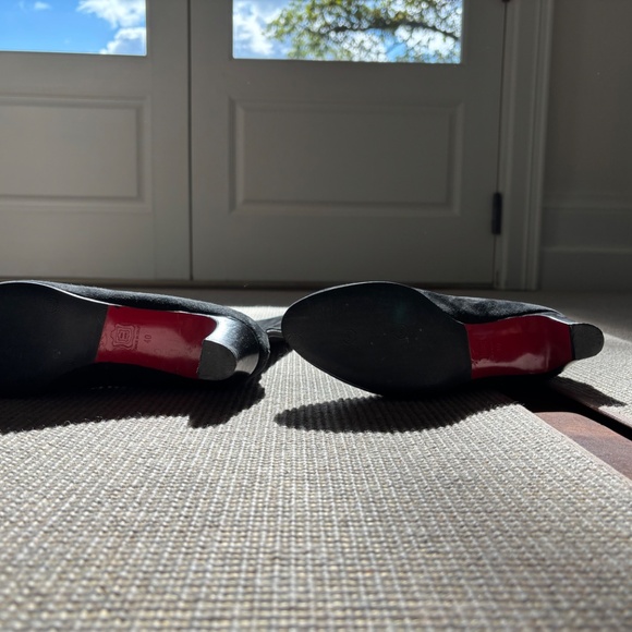 Christian Louboutin black suede boots 40 - Picture 2 of 4